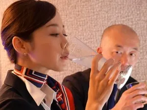 Gái gọi cao cấp tại khách sạn Tanhua Aqiang quan hệ với gái gọi hạng sang trông giống người nổi tiếng, gái Tứ Xuyên hợp tác trong nhiều tư thế...
