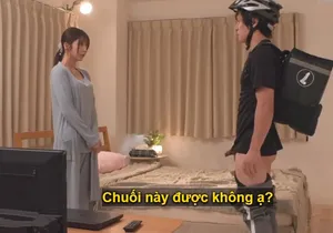 Anh chàng trẻ tuổi quan hệ với dì mông to