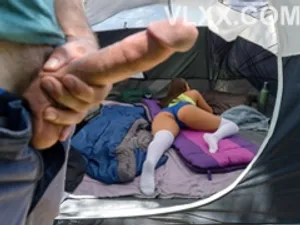 Cưới nhau mãi không mang thai, cô giáo bị cậu học trò cá biệt chịch đến có thai”